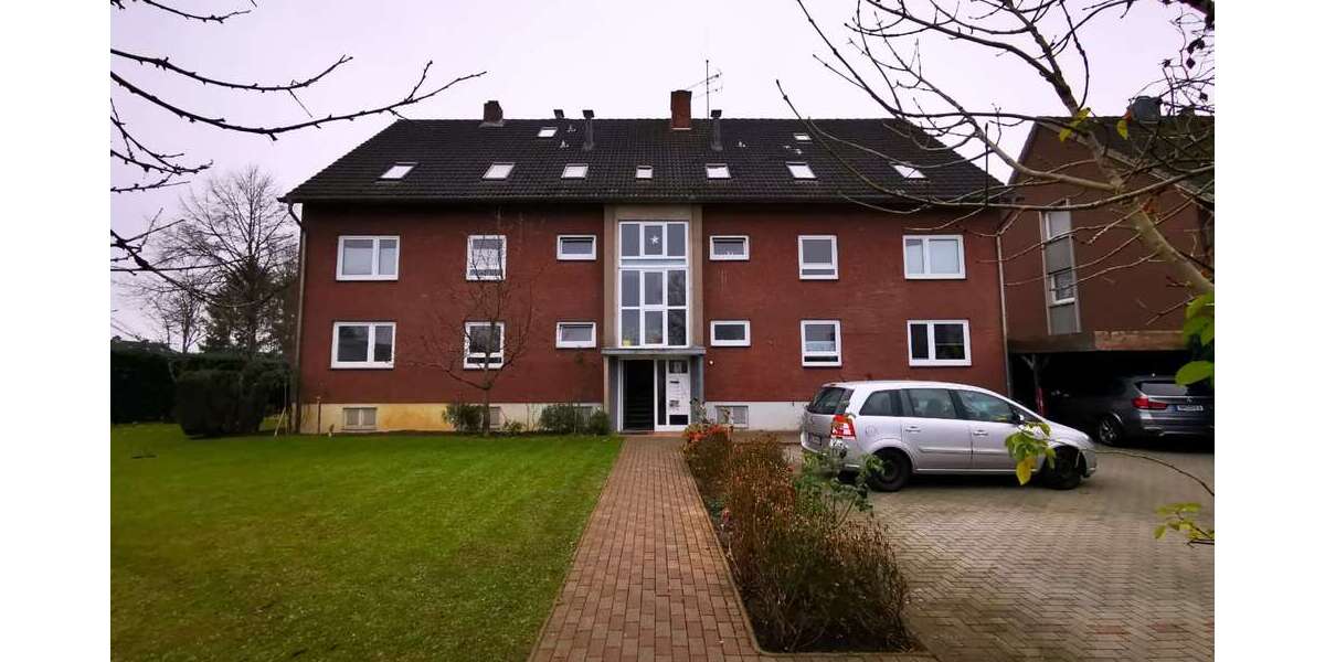 Wohnung zum Kaufen in Neumünster 379.999 € 176.03 m² 8 zimmer