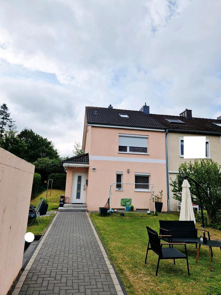 Modernisiertes Reihenendhaus in Kiel-Ellerbek **Privatverkauf**
