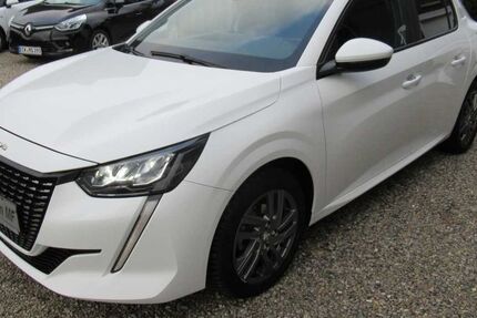Peugeot 208 26.200 km 12.950 &euro; Gettorf 24214