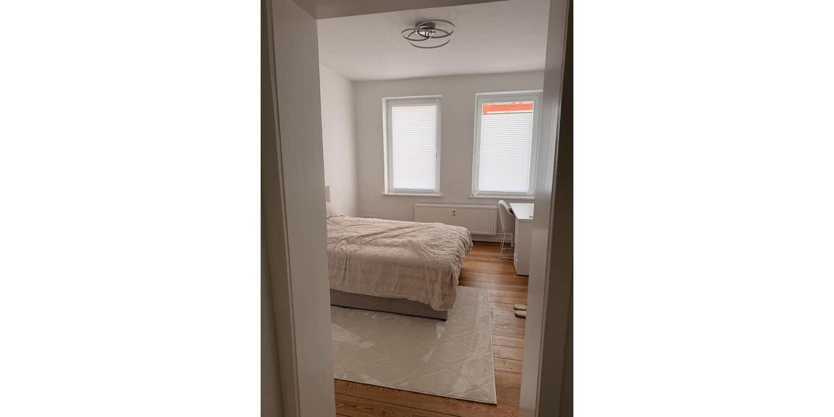 Etagenwohnung Kiel Gaarden-Ost - 2 Zimmer, 20 m&sup2;, 880&euro; | Angebot:26102873