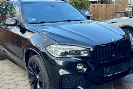 BMW X5 140.000 km 34.000 &euro; Barsbek 25217