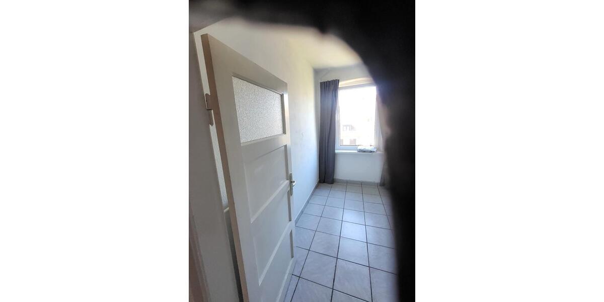 Dachgeschoßwohnung Kiel Schreventeich - 2 Zimmer, 52 m&sup2;, 990&euro; | Angebot:26675821