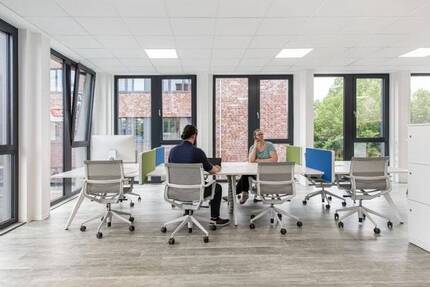 Coworking-Bereich in Regus Science Park Kiel zimmer