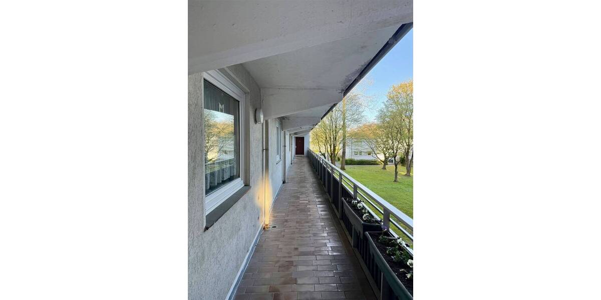 Etagenwohnung Kiel Mettenhof - 2 Zimmer, 62 m&sup2;, 125.000&euro; | Angebot:26379612
