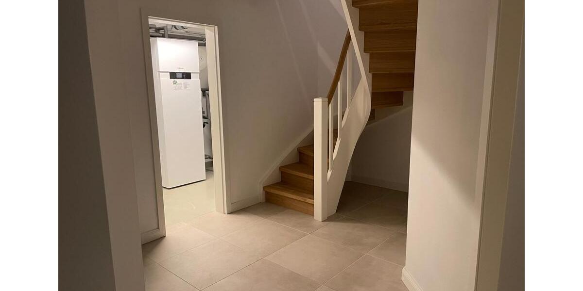 Doppelhaushälfte Osterrönfeld - 4 Zimmer, 150 m&sup2;, 1.850&euro; | Angebot:26194498