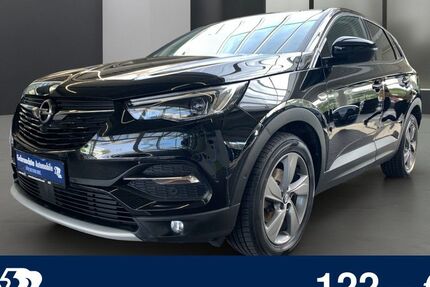 Opel Grandland (X) 92.928 km 14.250 € Kiel 24118