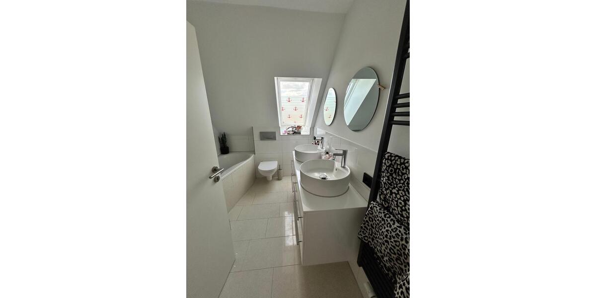 Dachgeschoßwohnung Schwentinental Klausdorf - 4 Zimmer, 115 m&sup2;, 1.920&euro; | Angebot:26342012
