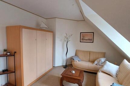 1-Zi.-Whg mit Balkon, je Woche 395 Euro
