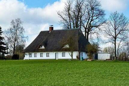 Haus Klein Königsförde Klein-Königsförde - 4 Zimmer, 200 m&sup2;, 2.500&euro; | Angebot:25877062