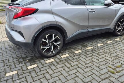 Toyota C-HR 90.000 km 14.800 &euro; Noer 24214