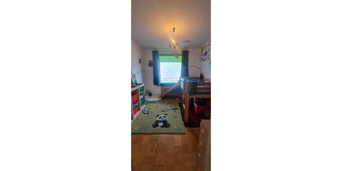 Etagenwohnung Kiel Schreventeich - 5 Zimmer, 120 m&sup2;, 1.500&euro; | Angebot:26402972
