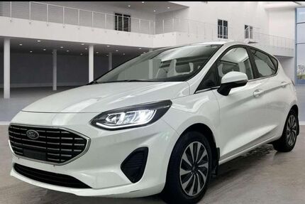 Ford Fiesta 27.126 km 15.790 &euro; Neumünster 24536