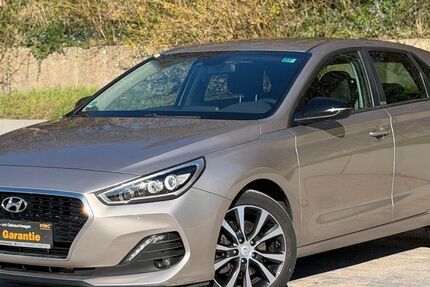 Hyundai i30 74.600 km 13.990 &euro; Kiel 24147