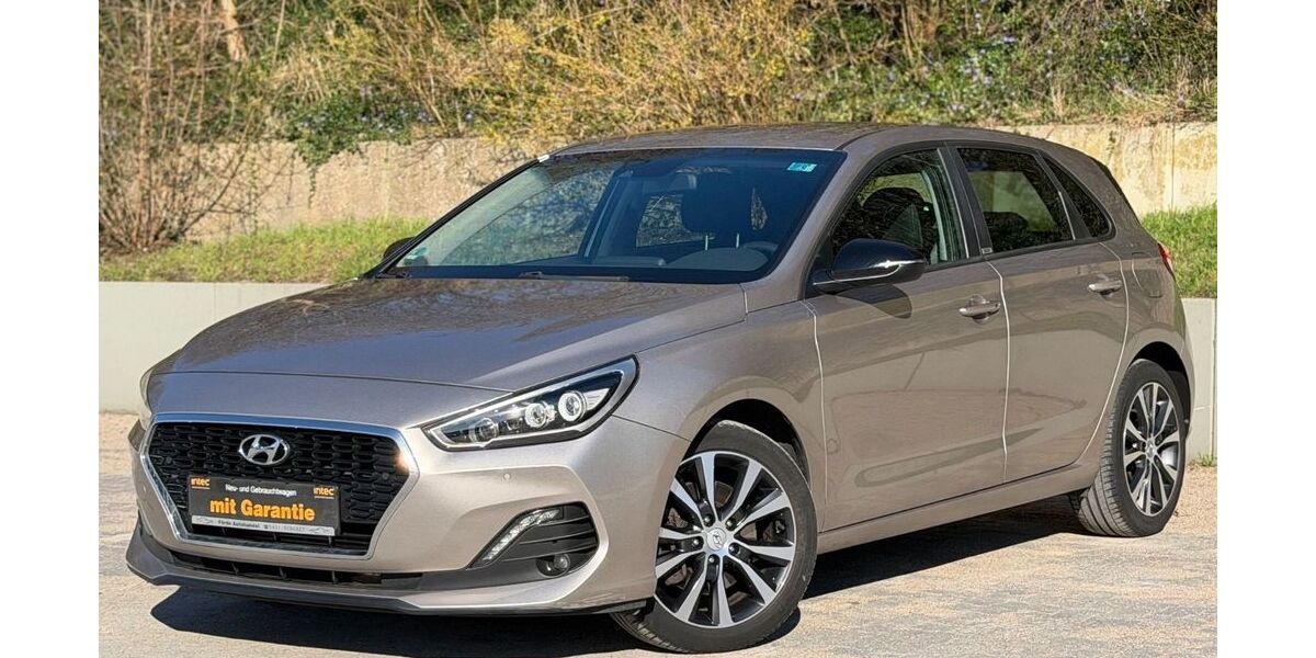 Hyundai i30 74.600 km 13.990 &euro; Kiel 24147