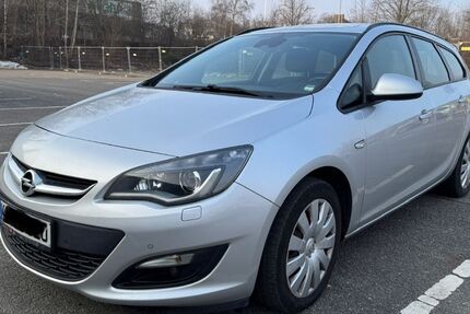 Opel Astra 215.500 km 3.200 &euro; Kiel 24146