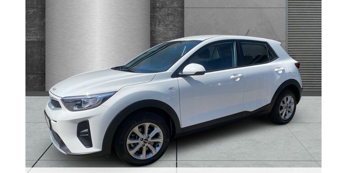 Kia Stonic 27.675 km 14.780 &euro; Neumünster 24536