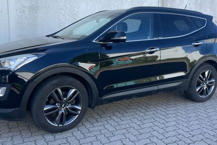 Hyundai SANTA FE 235.000 km 9.850 &euro; Kiel 24113