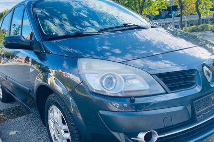 Renault Scenic 141.000 km 2.499 &euro; Kiel 24145