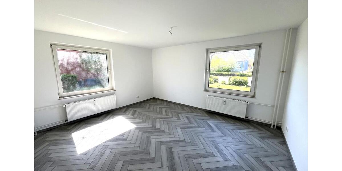 Erdgeschoßwohnung Neumünster - 3 Zimmer, 65 m&sup2;, 480&euro; | Angebot:26364277