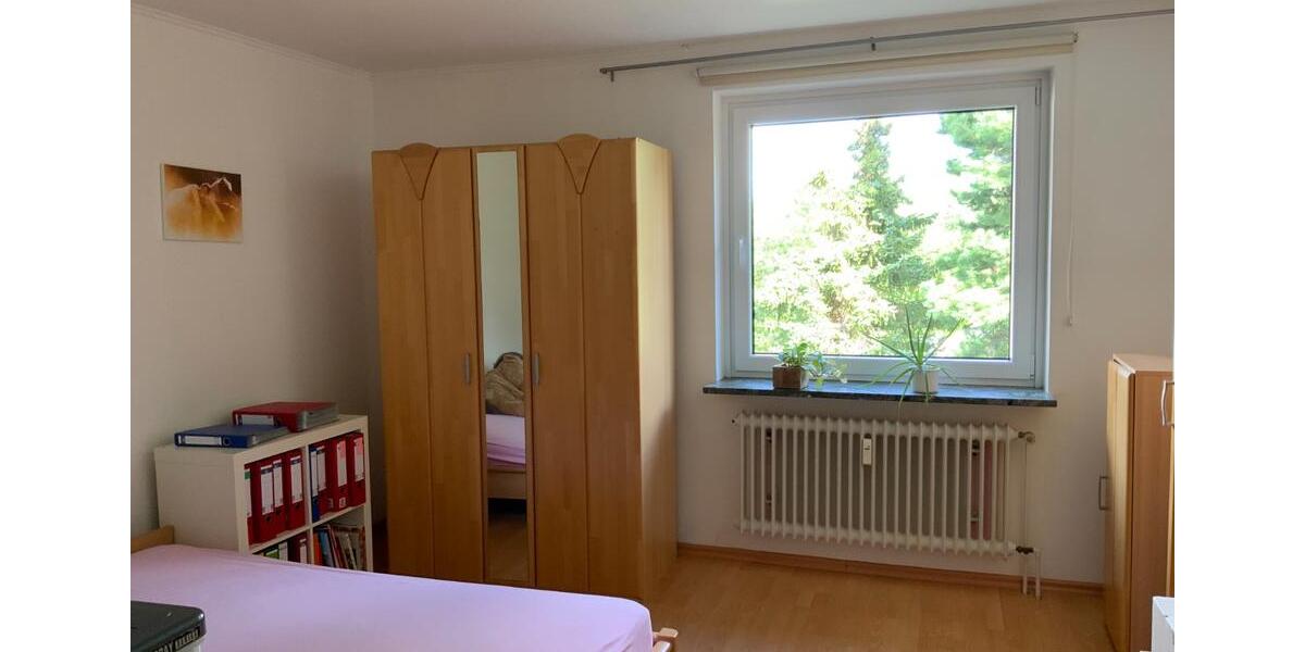 Gut geschnittene Drei-Zimmer-Wohnung In Neumünster 3 zimmer