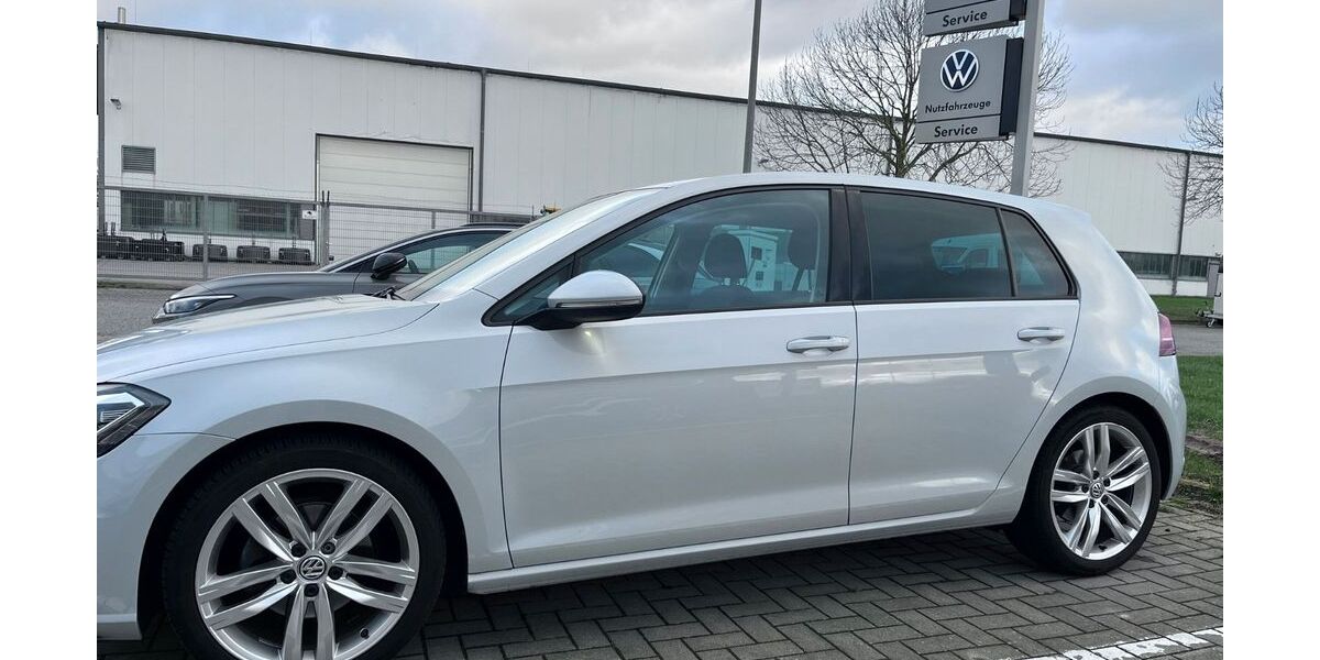 VW Golf 125.500 km 16.990 &euro; Schönberg 24217