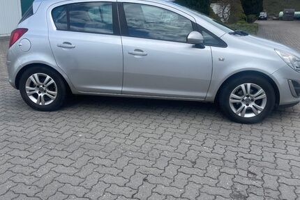 Opel Corsa 187.000 km 2.500 &euro; Kiel 24113