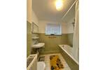 Zentrale 2-Zimmer-Whg. mit Balkon u. Stellplatz Adalbertstr. Kiel-Wik