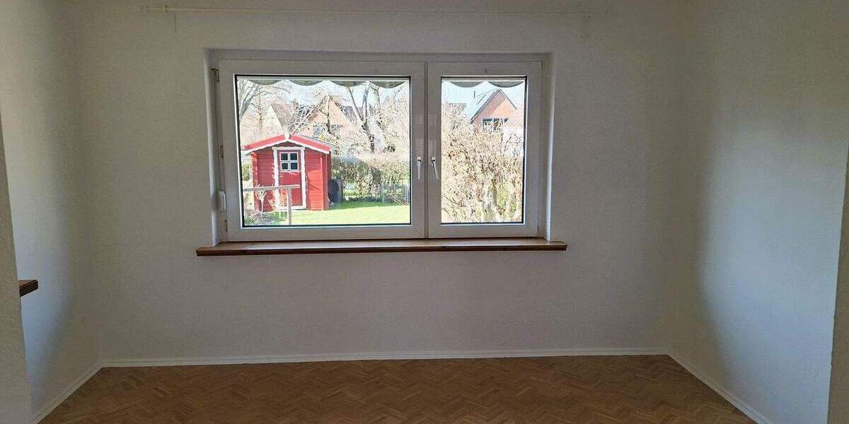 Reihenmittelhaus Kiel Suchsdorf - 3 Zimmer, 70 m&sup2;, 249.000&euro; | Angebot:25729632