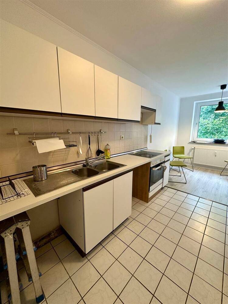 Zentrale 2-Zimmer-Whg. mit Balkon u. Stellplatz Adalbertstr. Kiel-Wik
