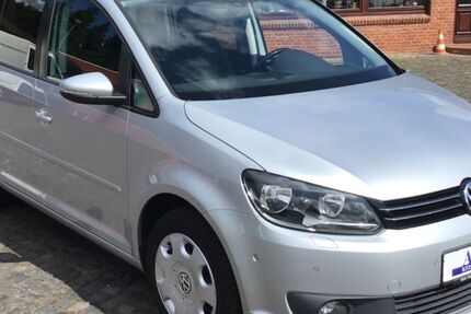 VW Touran 175.000 km 7.950 &euro; Neumünster 24539