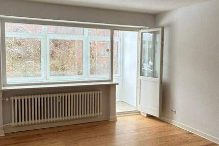 Wohnung Kiel Neumühlen-Dietrichsdorf - 4 Zimmer, 77 m&sup2;, 700&euro; | Angebot:24784083