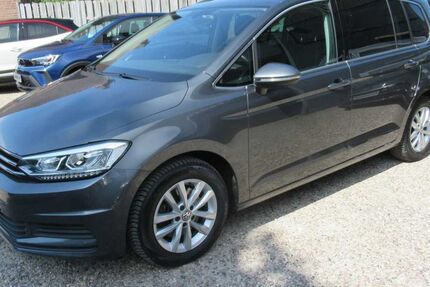 VW Touran 76.500 km 18.950 &euro; Gettorf 24214