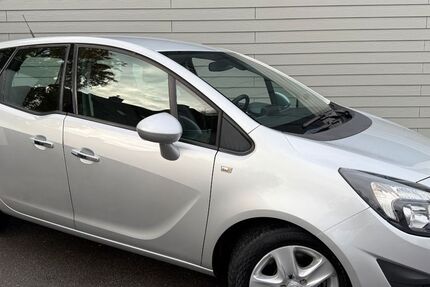 Opel Meriva 123.276 km 6.550 &euro; Neumünster 24536