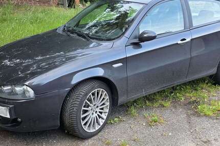 Alfa Romeo 147 248.000 km 1.590 € Nettelsee 24250