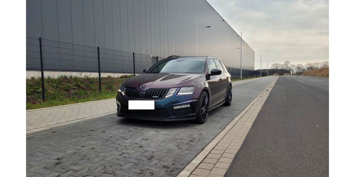 Skoda Octavia 98.000 km 22.999 &euro; Osterrönfeld 24783