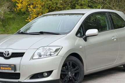 Toyota Auris 102.600 km 3.990 &euro; Kiel 24147