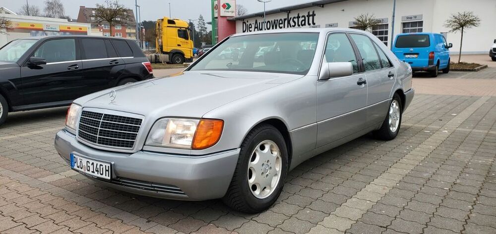 S 320