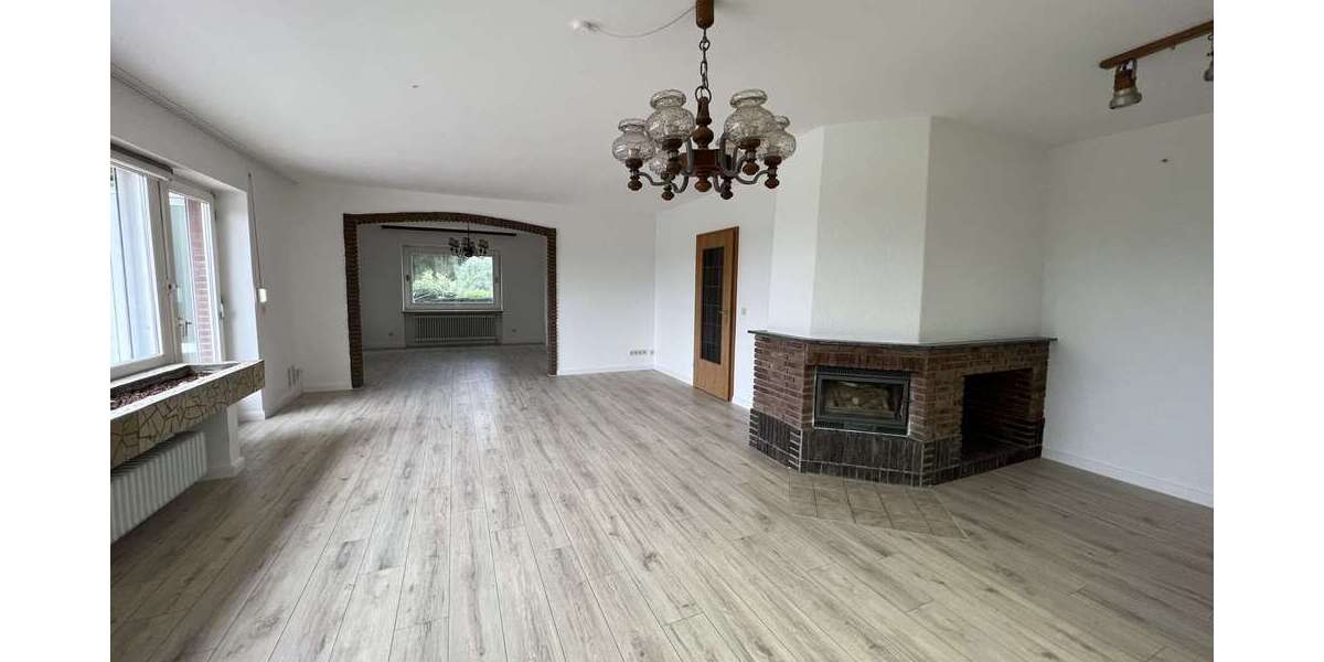 Einfamilienhaus Ottendorf - 6 Zimmer, 156 m&sup2;, 2.400&euro; | Angebot:25385256