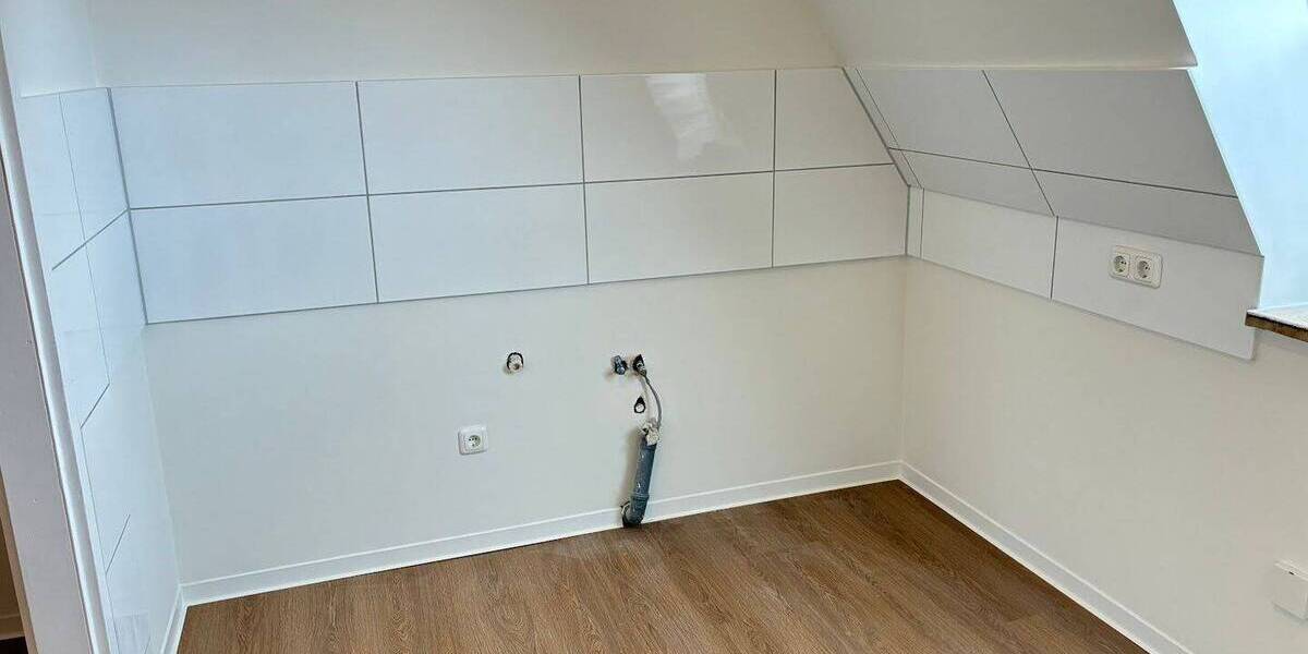 Etagenwohnung Kiel Neumühlen-Dietrichsdorf - 3 Zimmer, 86 m&sup2;, 869&euro; | Angebot:26894600