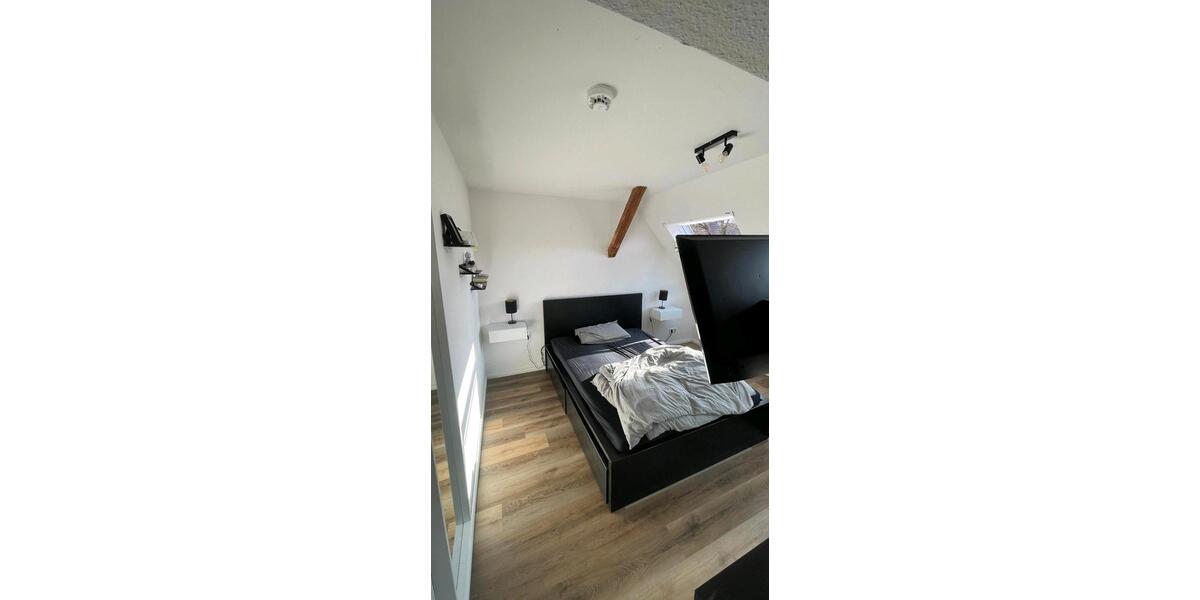 Dachgeschoßwohnung Kiel Friedrichsort - 3.5 Zimmer, 72 m&sup2;, 620&euro; | Angebot:26546957