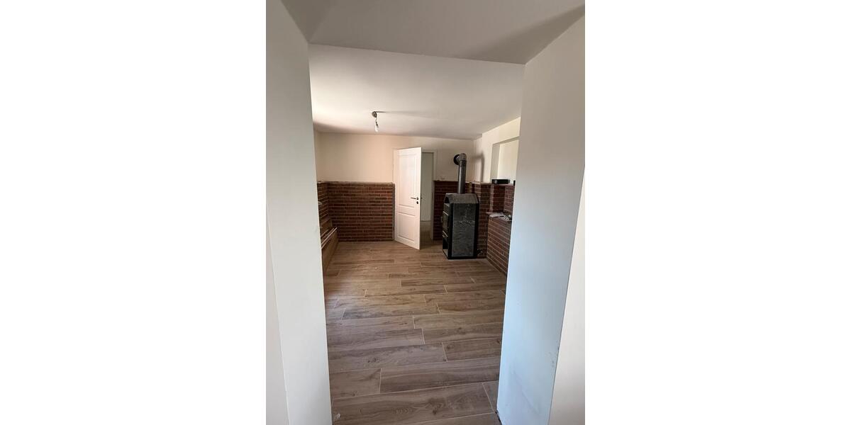 Erdgeschoßwohnung Bredenbek - 4 Zimmer, 120 m&sup2;, 1.750&euro; | Angebot:26534320