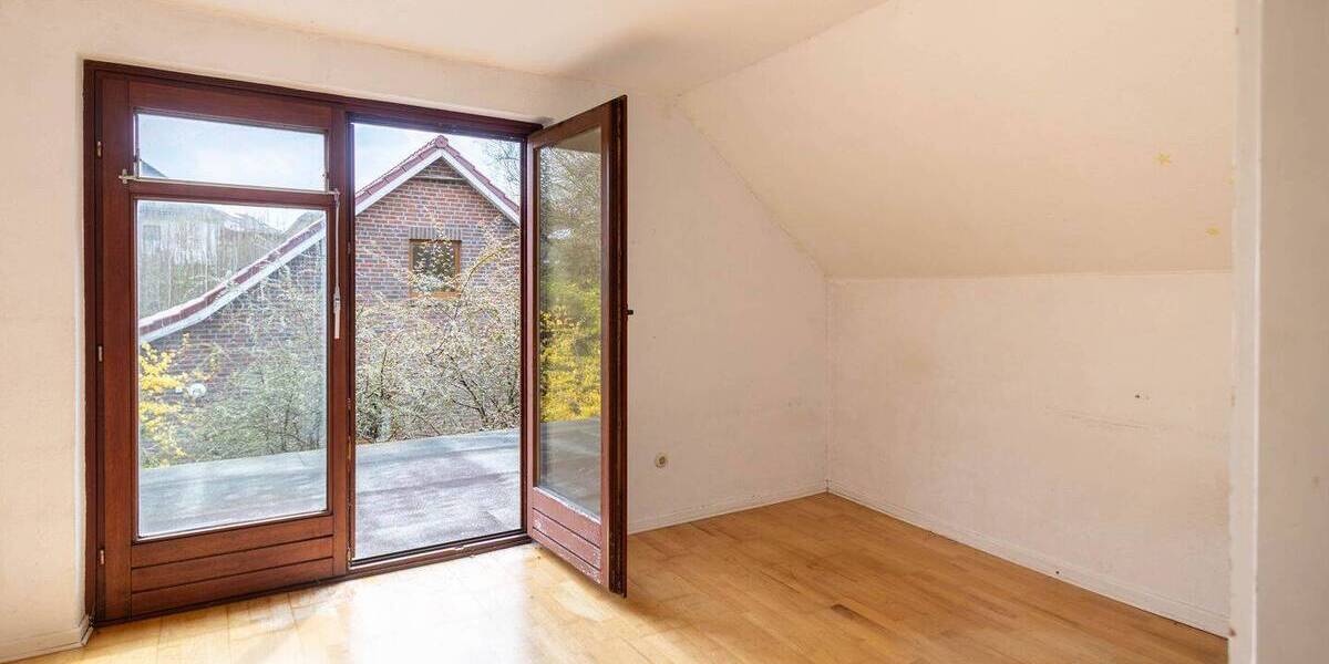 Mehrfamilienhaus, Wohnhaus Kirchbarkau - 4 Zimmer, 120 m&sup2;, 219.000&euro; | Angebot:25680572