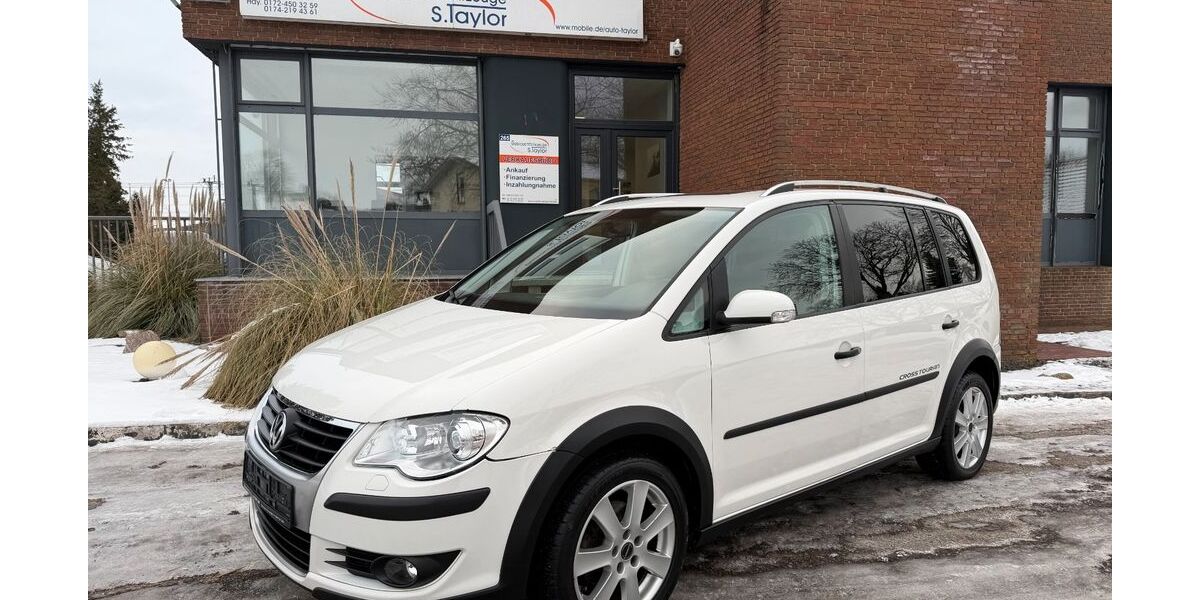 VW Touran 261.881 km 3.600 &euro; Neumünster 24536
