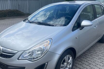 Opel Corsa 187.000 km 2.950 &euro; Kiel 24113