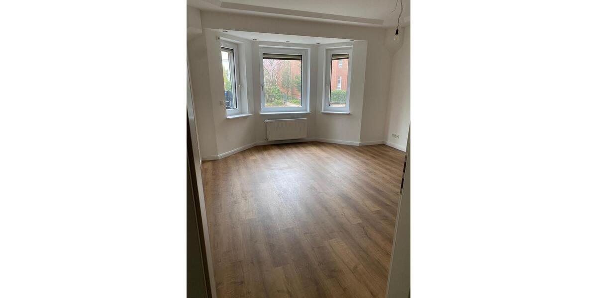 Hochparterre Tasdorf - 2 Zimmer, 65 m&sup2;, 1.150&euro; | Angebot:26655354