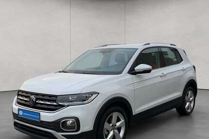VW T-Cross 27.893 km 19.990 &euro; Schellhorn 24211