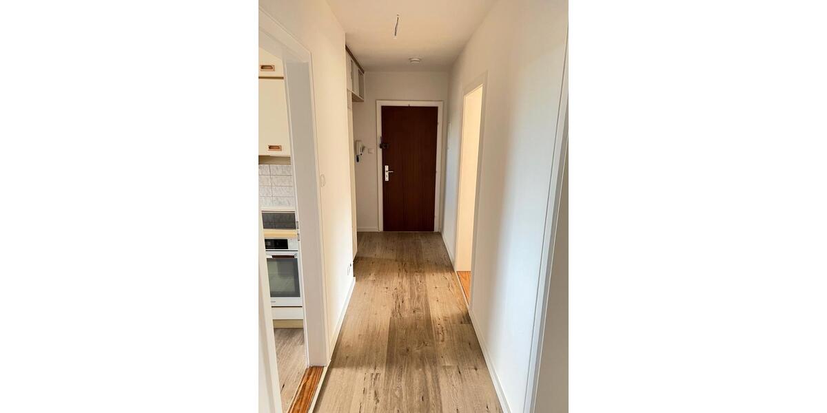 Etagenwohnung Büdelsdorf - 3 Zimmer, 70 m&sup2;, 720&euro; | Angebot:26563309