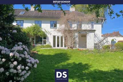 Haus Kiel Blücherplatz - 8 Zimmer, 215 m&sup2;, 1.375.000&euro; | Angebot:26097576