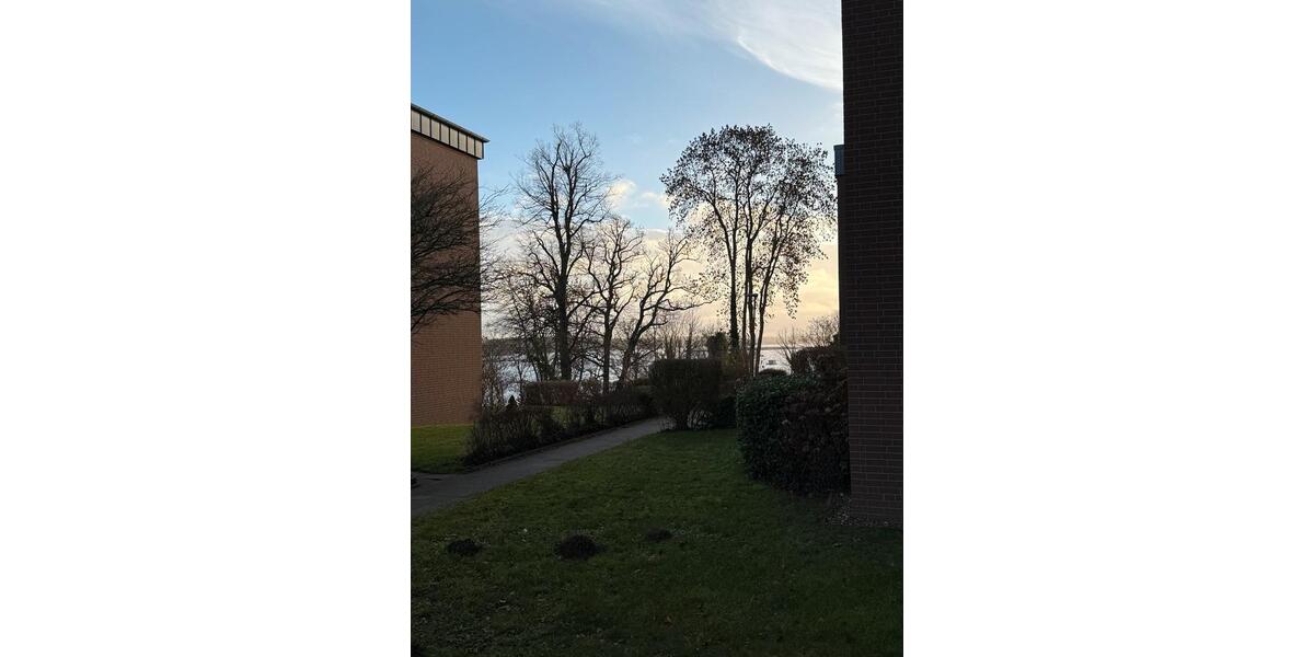 Etagenwohnung Plön - 4 Zimmer, 86 m&sup2;, 1.300&euro; | Angebot:25322177