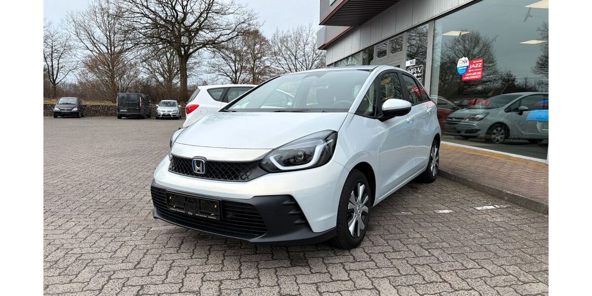 Honda Jazz 16.024 km 23.990 &euro; Bornhoeved 24619